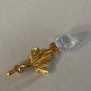 Swarovski crystal rose stem pin
